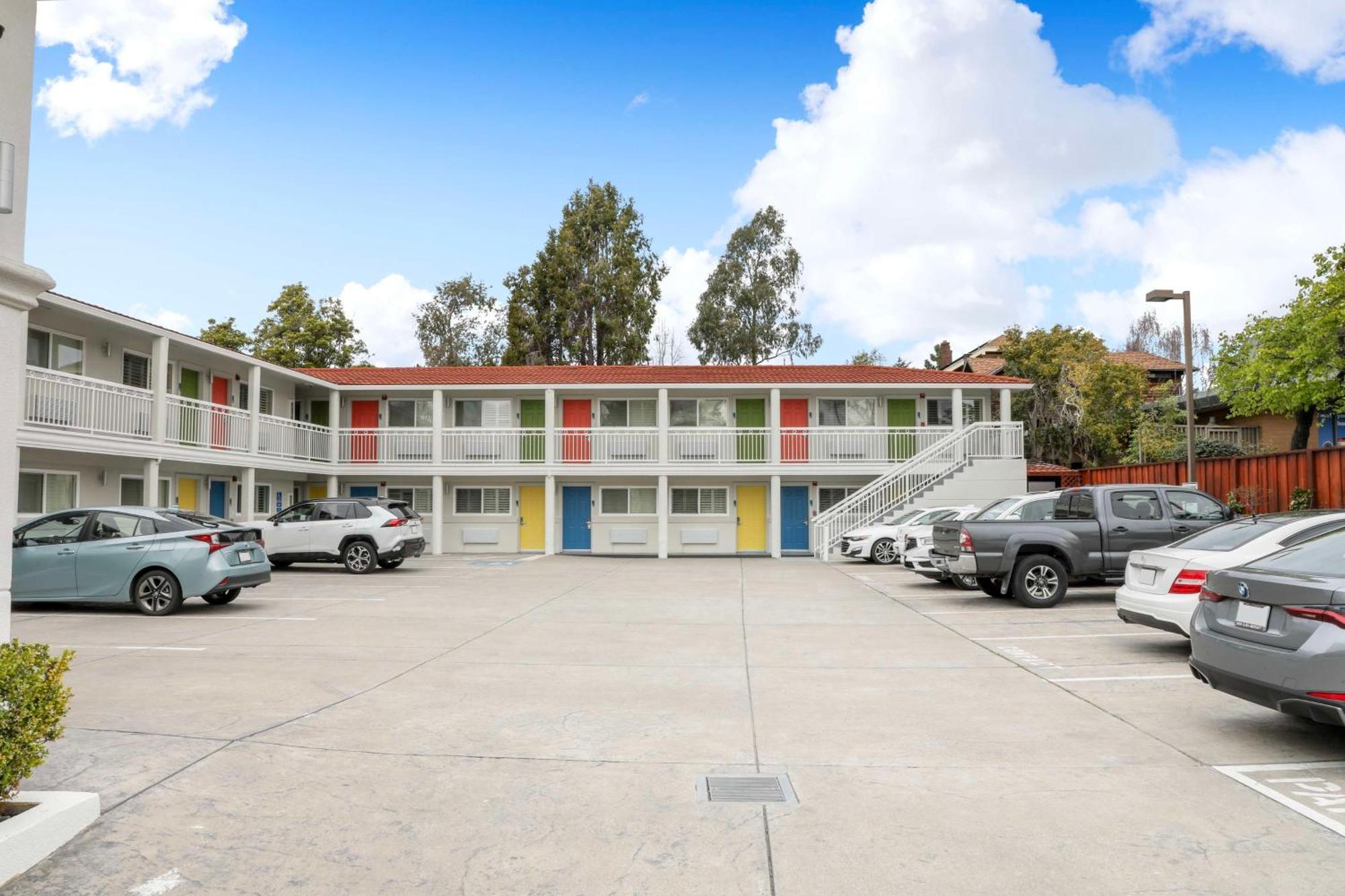 Signature Inn Berkeley Exterior foto